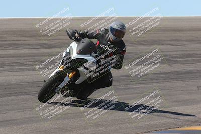 media/Mar-24-2025-Moto Forza (Mon) [[57ce5c5cff]]/3-Beginner Group/Session 2 Bowl/